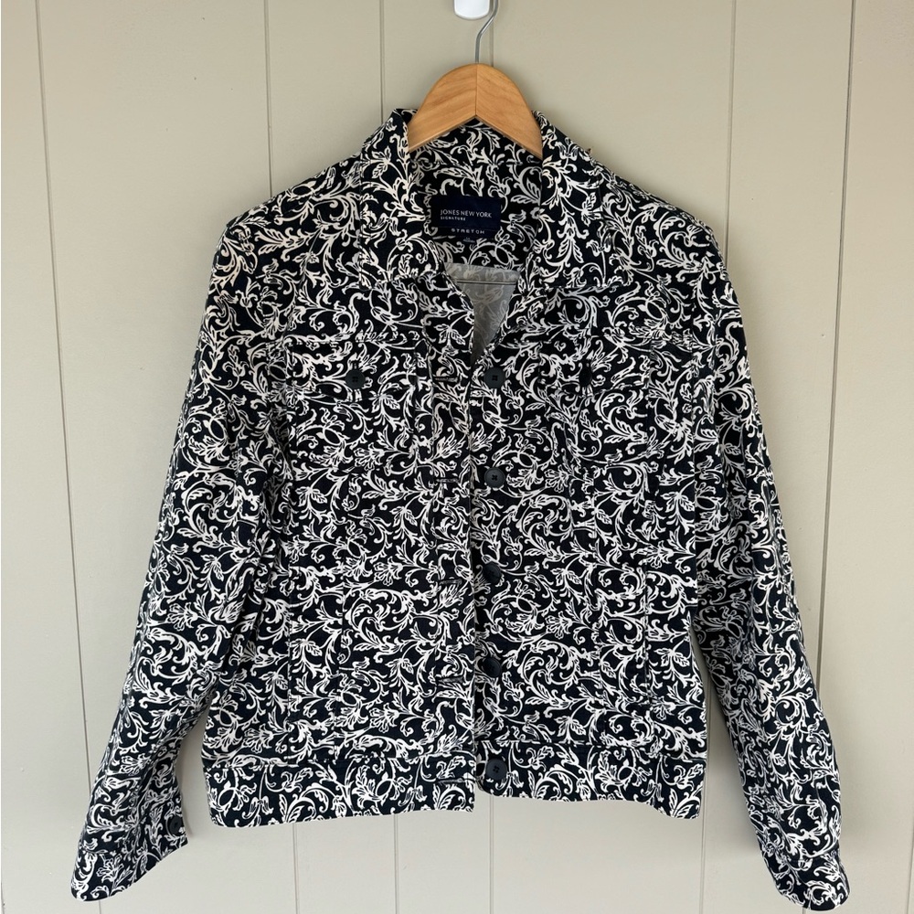 Jones New York Black and White Scroll Print Jacket
